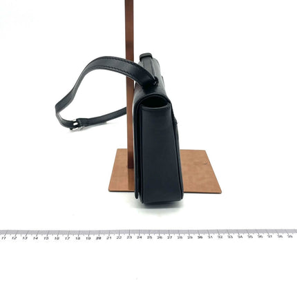 Gucci Vintage Black Leather Shoulder Bag Jumbo Square G Logo