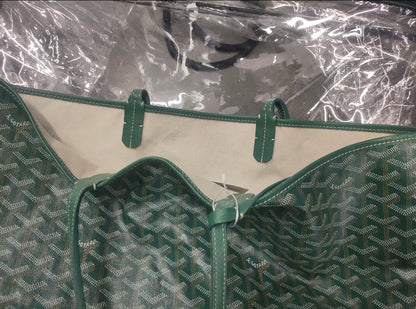 Goyard Saint Louis Tote 2015 PM Medium Green