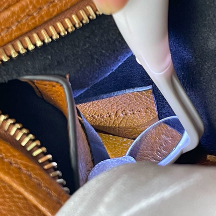 CHLOÉ Bracelet Hobo Embellished Brown Glossed Textured-leather Shoulder Bag