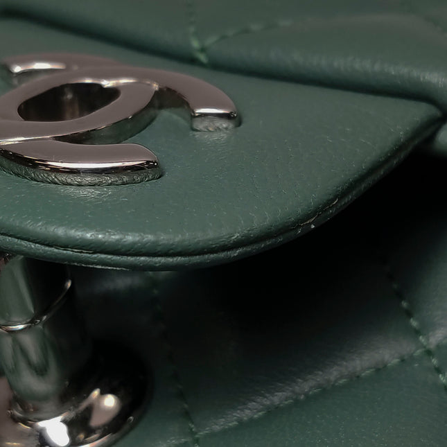 Chanel Classic Flap Mini Rectangular 2019 Green Lambskin Leather Silver Hardware