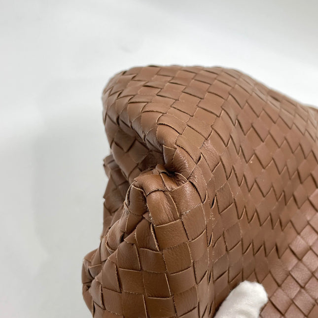 Bottega Veneta Pouch Large Intrecciato Milk Chocolate Brown Calfskin Leather