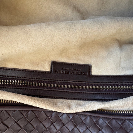 Sold Bottega Veneta Maxi Convertible Tote Bag Hobo Chocolate Brown Leather Two-way Carry 50cm