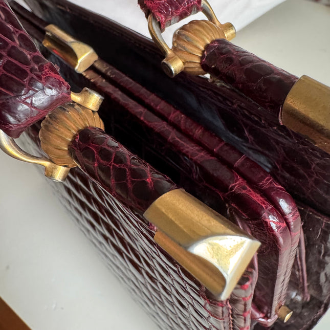 Gucci Vintage Burgundy Alligator Leather Blue Lapis Lazuli Stone Gold-tone Hardware Handbag