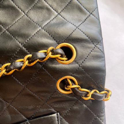 Chanel Classic Flap Vintage Medium Black Lambskin Leather 24k Gold Hardware 1994-1996