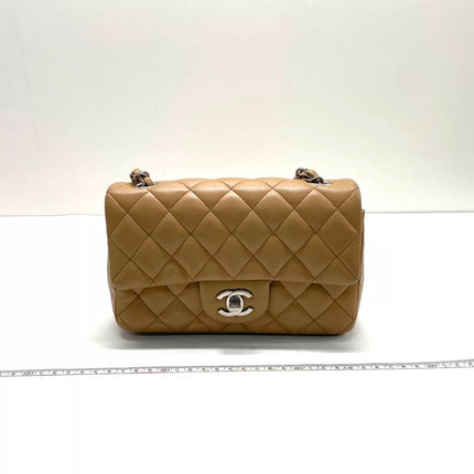 Chanel Classic Flap Rectangulaire Mini Cuir d'Agneau Beige Métal Argenté 2018