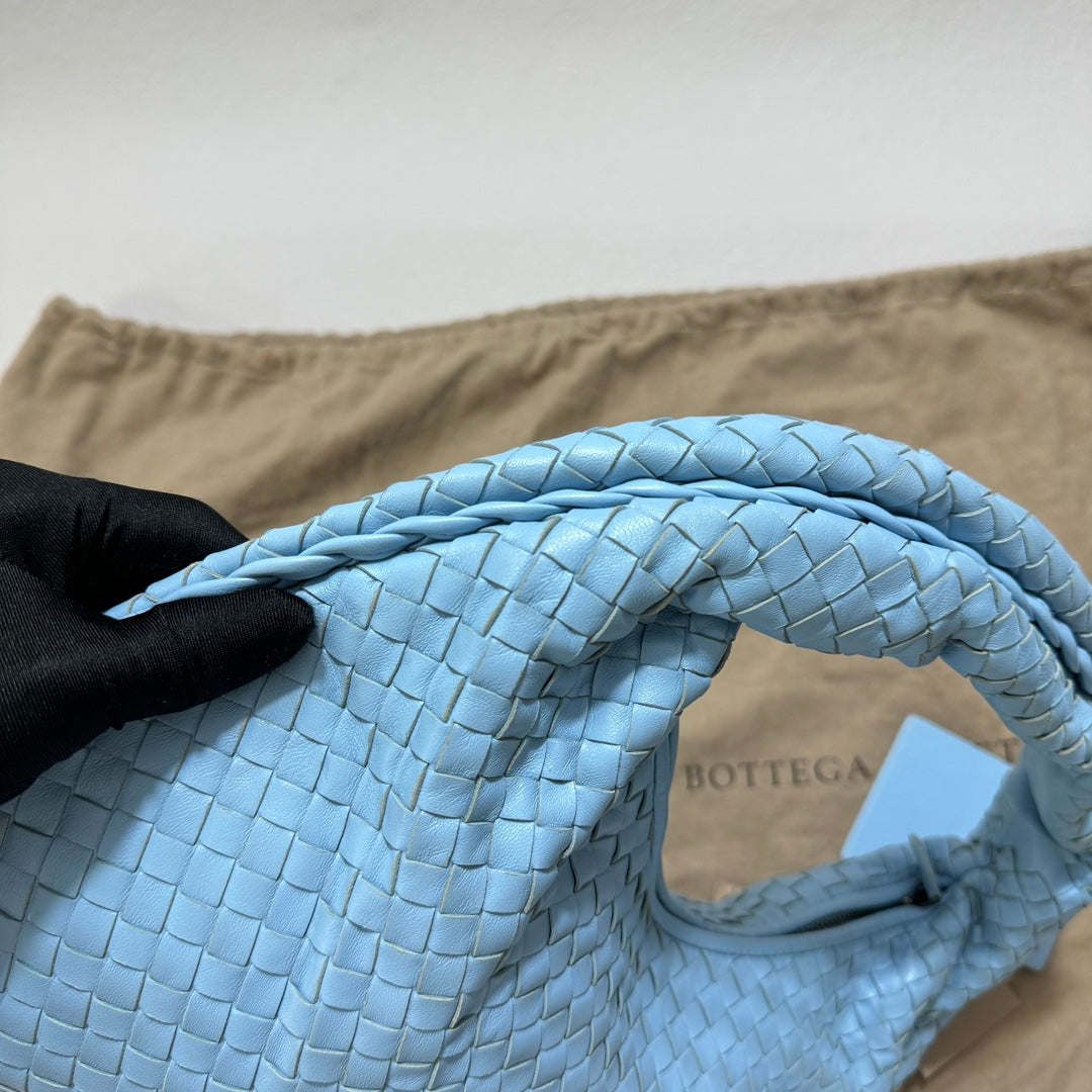 Bottega Veneta Veneta Hobo Medium Baby Blue Intrecciato Leather Bag 43cm