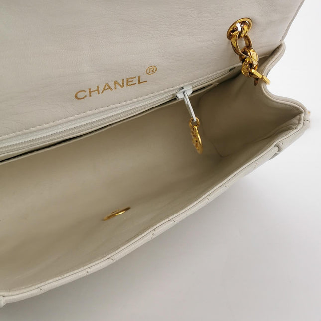 Chanel Diana CC Flap Bag Small Vintage White Lambskin Leather with 24k Gold HW, 1989-1991