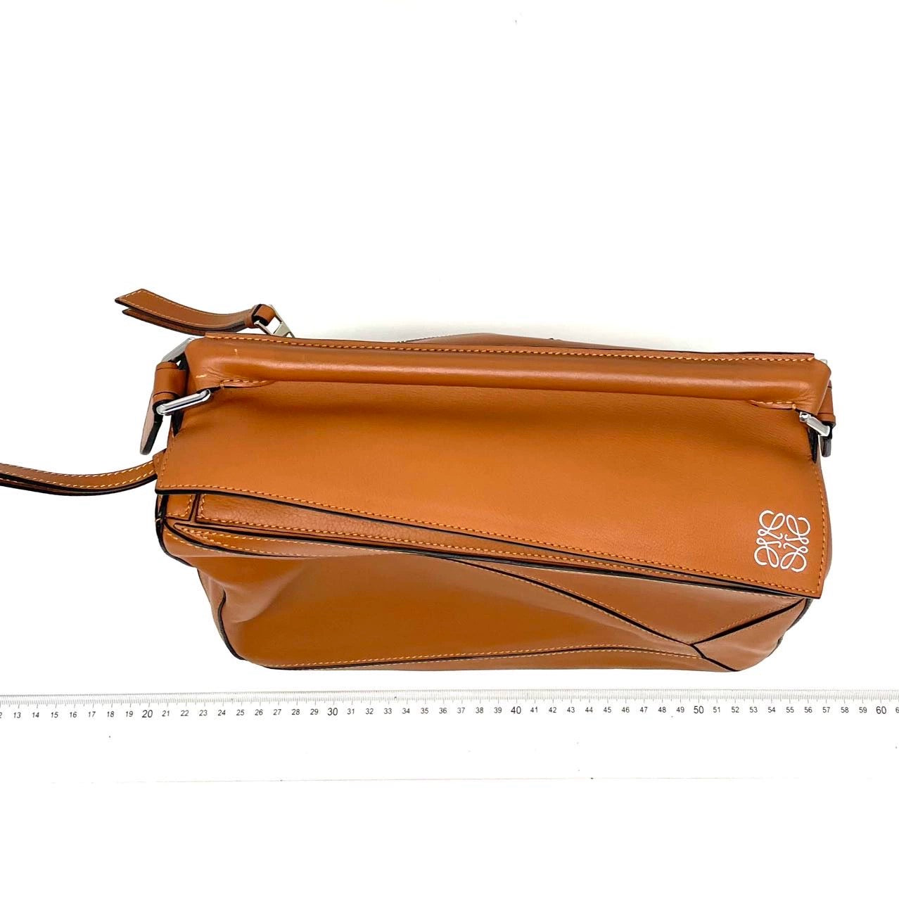 Loewe Puzzle Medium Caramel Tan Calfskin leather Bag