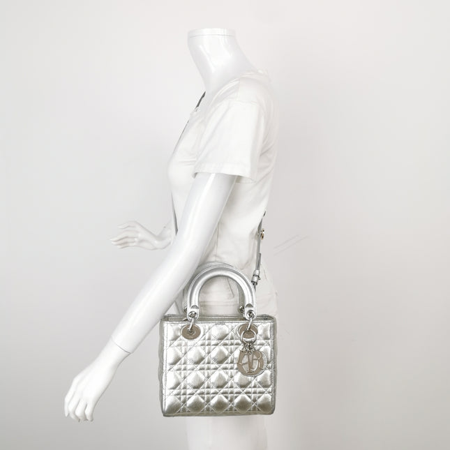 Verkauft Lady Dior My Abcdior Blaues Cannage-Lammleder mit Riemen