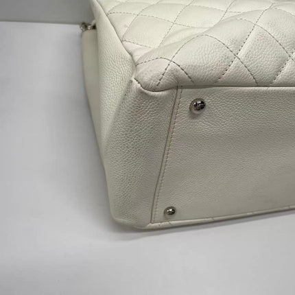 Sac cabas Chanel GST Grand Shopping en cuir caviar couleur camel, PM, 2006-2008