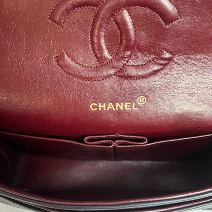 Chanel Classic Flap Vintage Medium Black Lambskin Leather 24k Gold Hardware 1994-1996