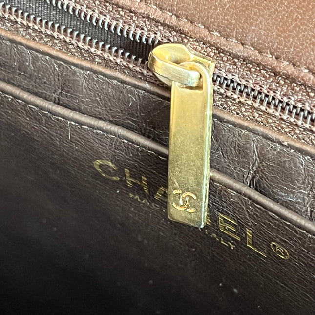 Chanel Classic Flap Maxi Chocolate Brown Lambskin Leather Single Flap Gold Hardware