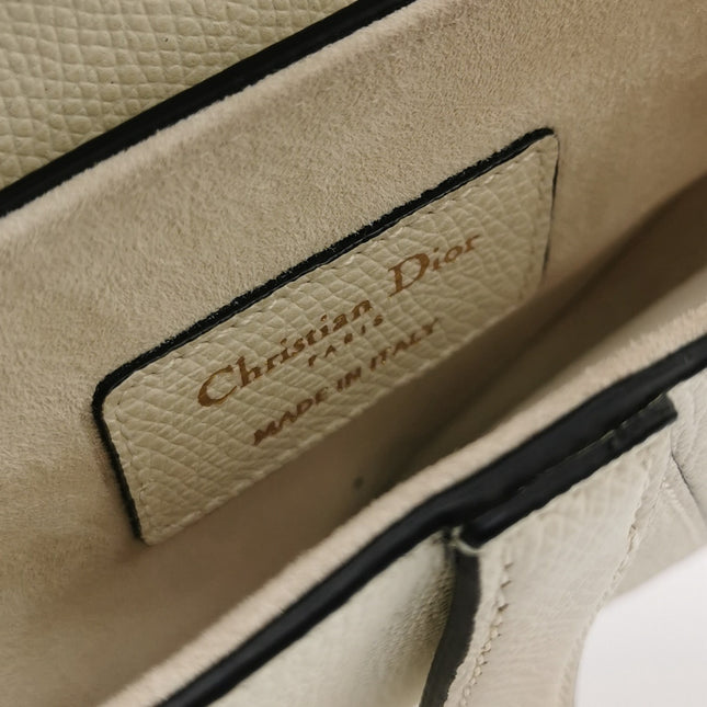 Dior Saddle bag white grain leather mini size