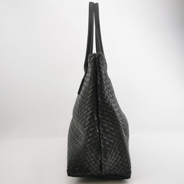 Bottega Veneta XXL Snap Tote Black Intrecciato Leather With Pouch
