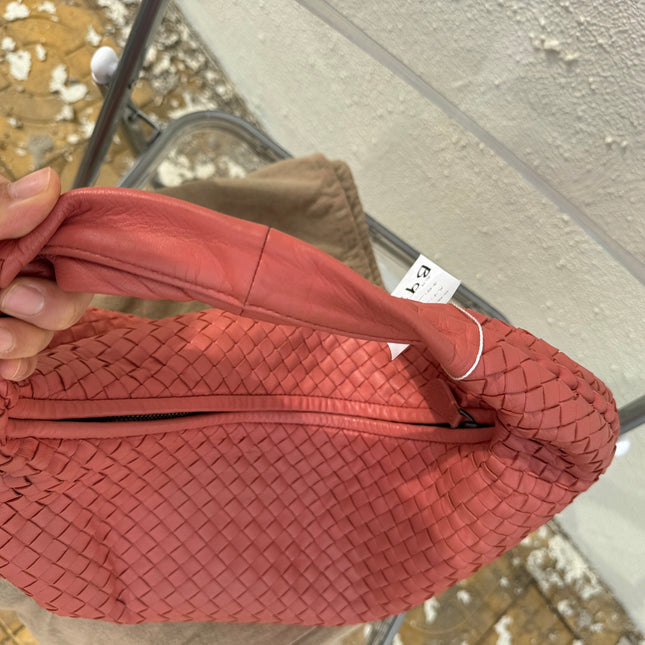 Sold Bottega Veneta Veneta Hobo Medium Coral Intrecciato Leather Bag 47cm