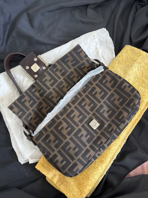 Fendi Baguette Classic Zucca Print Fendi Monogram