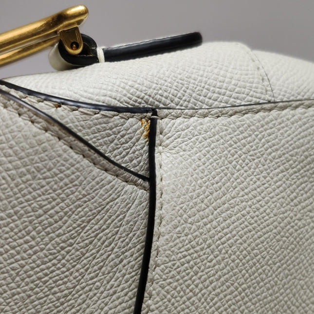 Dior Saddle Medium 2021 White Grained Leather Handbag