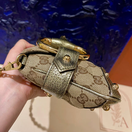 Sold Gucci Horsebit 1955 Large Cloth Beige Monogram Gold Leather Shoulder bag