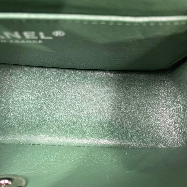 Chanel Classic Flap Mini 2019 Green Lambskin Leather Silver Hardware