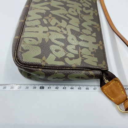 Louis Vuitton Pochette Accessoire Monogram Green Graffiti Clutch