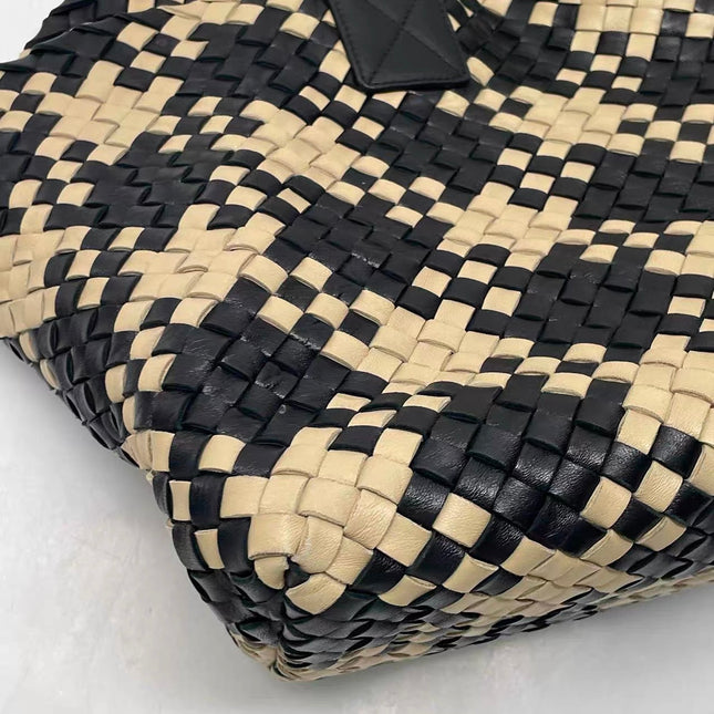 Bottega Veneta Cabat Tote Intrecciato Black and Beige Leather