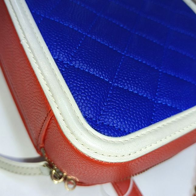 Chanel Filigree Medium Vanity Case Tricolor Caviar Leather, 2018-2019