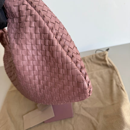 Bottega Veneta Veneta Leather Hobo Small Nude Dirty Pink 40cm