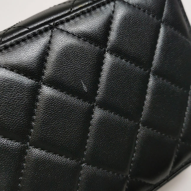 Chanel Vanity Case Mini Black Quilted Lambskin Golden Plate 2021