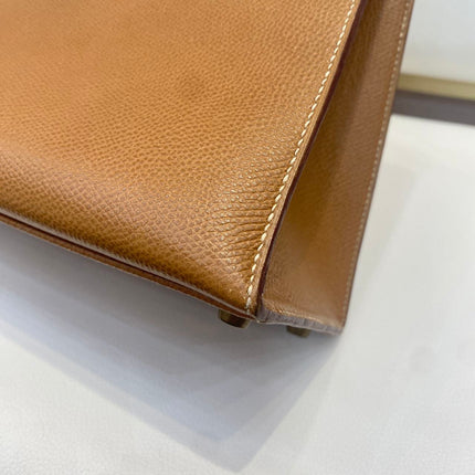 Hermes Kelly 32 Sellier Vintage Gold Epsom Leather Gold Hardware With Strap 1990
