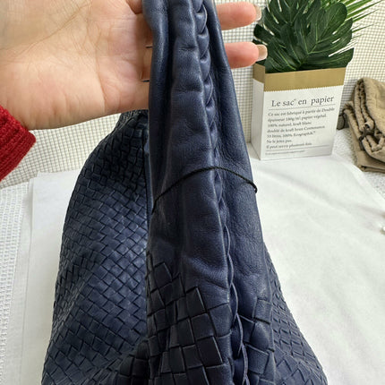 Bottega Veneta Belly Hobo Intrecciato Leather Navy Large 45