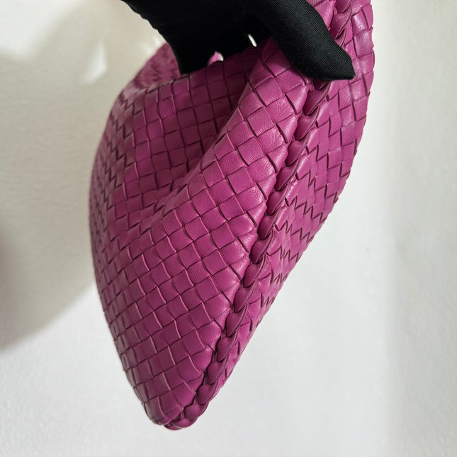 Sold Bottega Veneta Veneta Hobo Medium Deep Fuchsia Pink Intrecciato Leather Bag 40cm