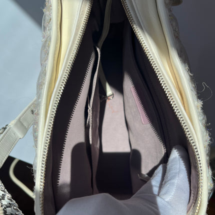 Chanel Gabrielle Hobo Medium White Tweed with PVC, 2018-2019