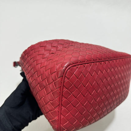 Bottega Veneta Sloane Shoulder Bag Burgundy Red Small 25cm