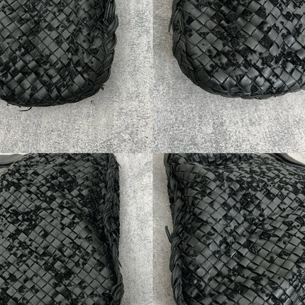 Bottega Veneta Veneta Hobo Maxi Black Leather and Velvet 52cm