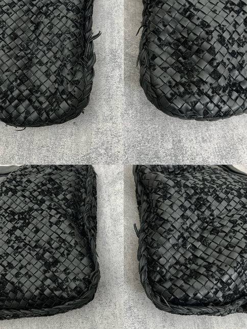 Bottega Veneta Veneta Hobo Maxi Black Leather and Velvet 52cm