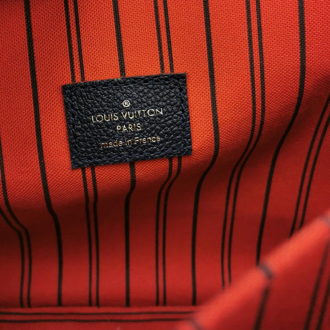 Louis Vuitton Pochette Métis Monogram Empreinte Leather Navy
