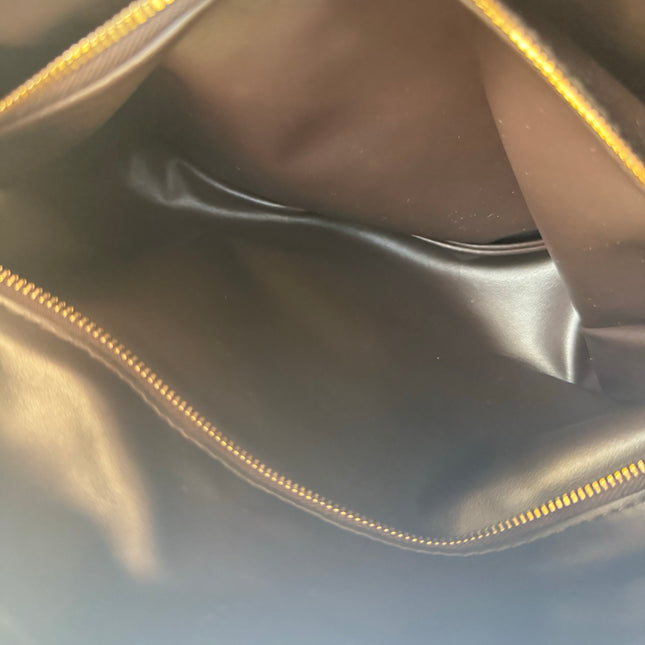 Bottega Veneta Hop Hobo Small Fondant Dark Chocolate Brown Leather 40cm