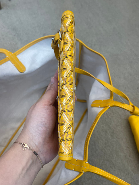 Goyard Bunny Saint Louis PM Medium Tote Yellow Special Collection Rabbit 2021
