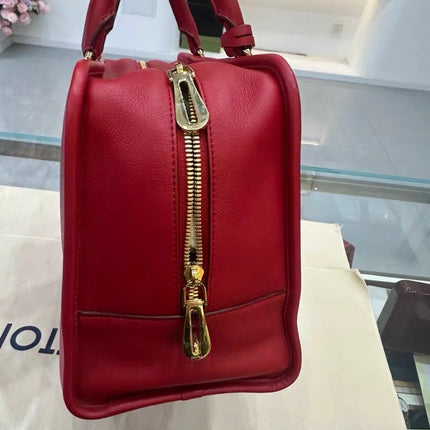 Loewe Amazona 36 Medium Red Leather Horse Lock Gold-tone Hardware