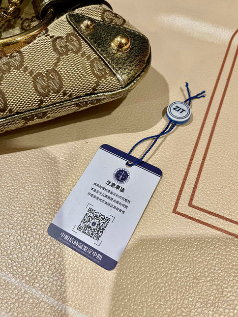 Sold Gucci Horsebit 1955 Large Cloth Beige Monogram Gold Leather Shoulder bag