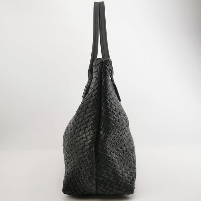 Bottega Veneta XXL Snap Tote Black Intrecciato Leather With Pouch