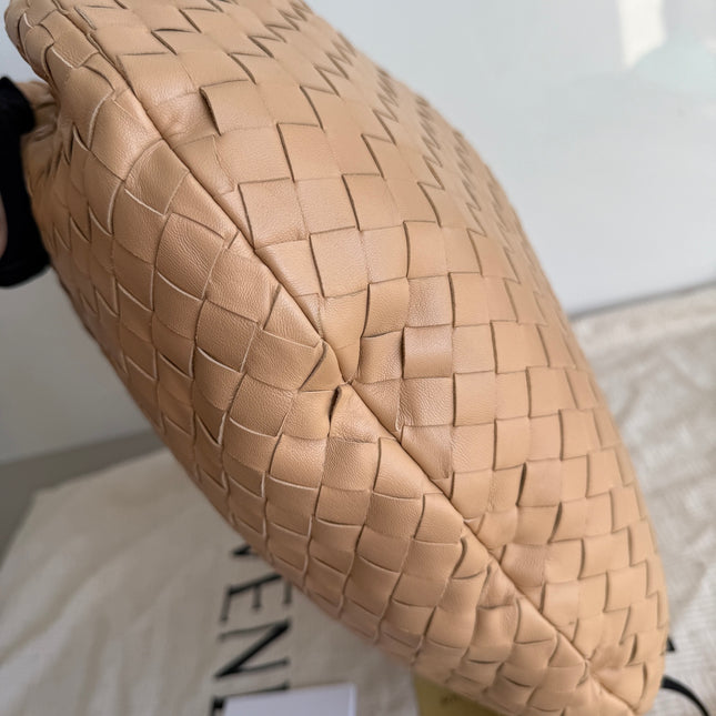 Bottega Veneta Jodie Small Lambskin Leather Beige Oats 36cm
