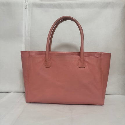Chanel Cerf Executive Medium Pink Leather Handbag 35cm