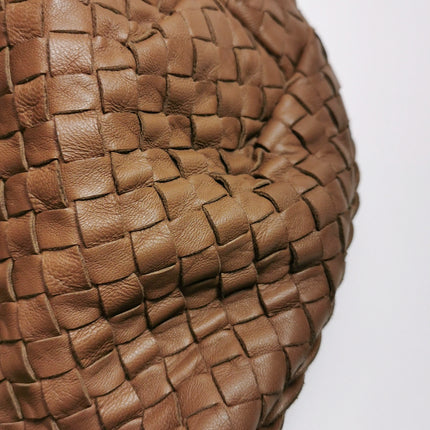 Bottega Veneta Belly Hobo Milk Chocolate Brown Maxi 50cm Intrecciato Leather