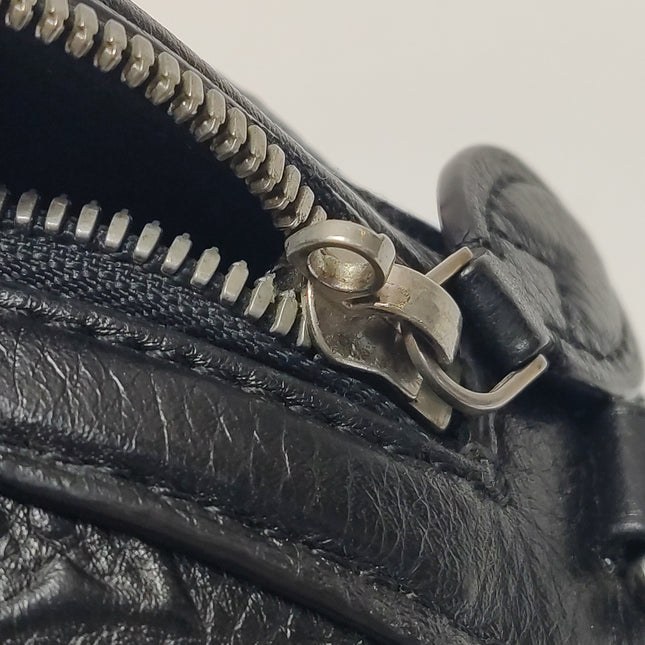 Louis Vuitton Neo Papillon Revelation GM Black Leather Shoulder Bag