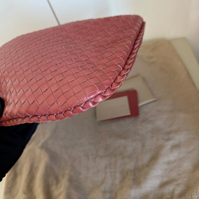 Bottega Veneta Hobo Bag leather Burgundy Medium 40cm