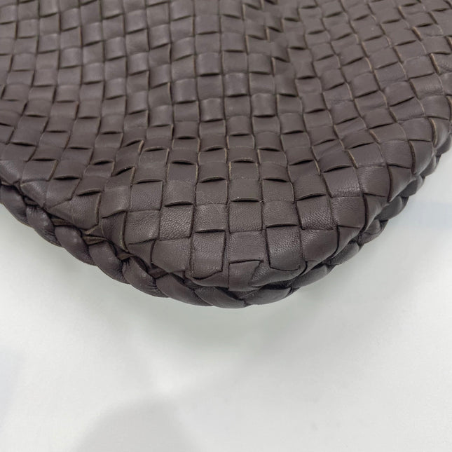 Bottega Veneta Veneta Hobo Maxi Dark Brown Lambskin Leather 52cm