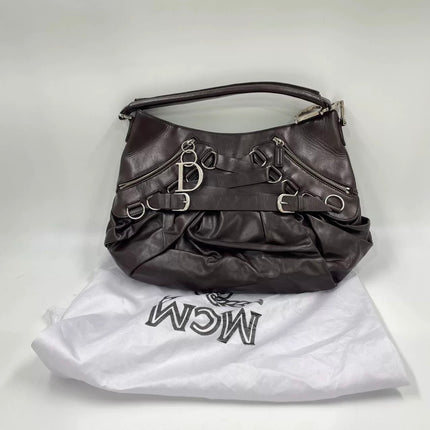 Sac à main Dior Corset en cuir noir et dentelle, avec ferrures argentées