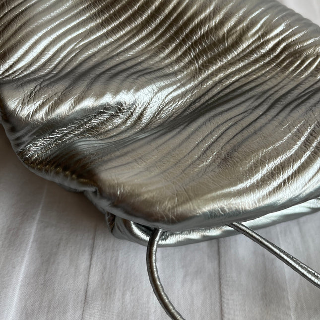 Bottega Veneta Pouch Mini Silver Leather Tree Trunk Pattern Crossbody Bag