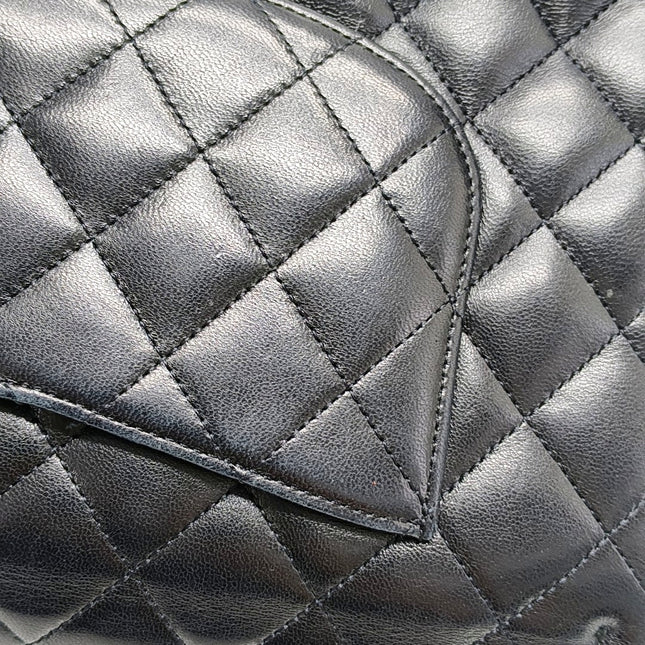 Chanel Classic Flap Medium Black Lambskin Leather Gold Hardware 2009-2010
